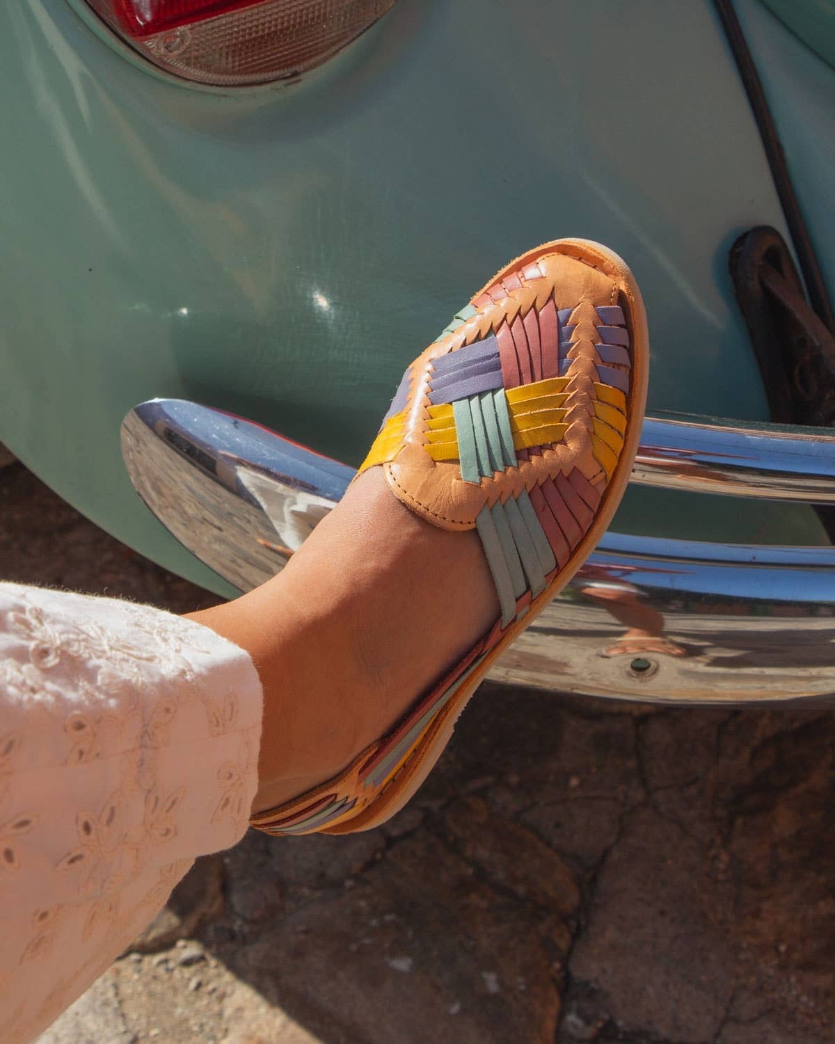 Mexas US APAPACHO Woven leather huaraches for women 36 SLOW DOWN